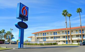 Motel 6 Twentynine Palms, CA