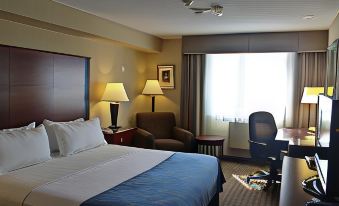 Holiday Inn & Suites Winnipeg-Downtown