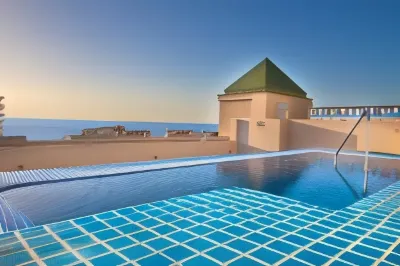 MS Aguamarina Suites Hotels in Торремолинос