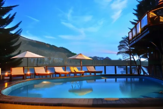 Dos Bahias Lake Resort Hotels in 