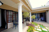 Beachwalk Bed and Breakfast - #Solar Energy #No Loadshedding Hotels in Port Elizabeth