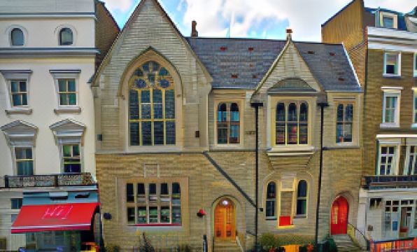 2. 랭커스터 홀 호..