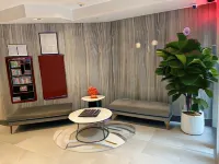 Wingate by Wyndham New York Midtown South/5th Ave - 2-Star