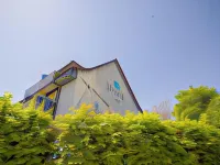 Restaurant-Hotel Maien Hotels near RHEIN CENTER