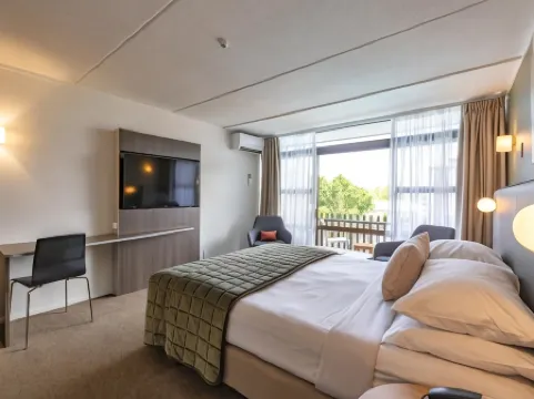 Auckland Rose Park Hotel