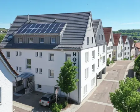 Hotel - Restaurant Hirsch Hotels in Heimsheim