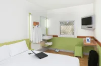 Ibis Budget Canberra Hotel a Watson
