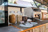 Kokotel Khao Lak Lighthouse - servizio colazione