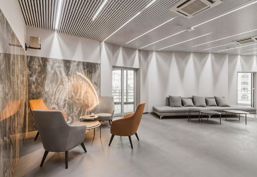 4. 프리미어 호텔 ..