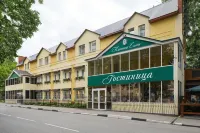 Kroshka Enot Hotel Hotels near Ski Stadium