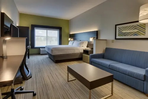 Holiday Inn Express & Suites MORRIS by IHG