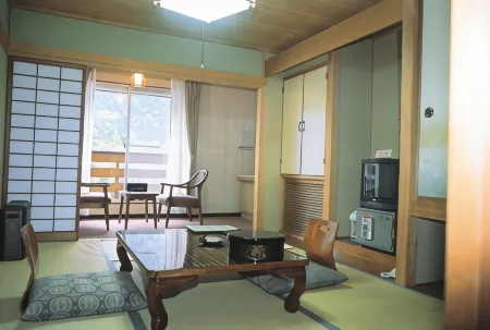 Kamikouchi Onsen Hotel