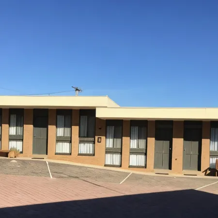 Eaglehawk Motel Bendigo Отели в г. Бендиго