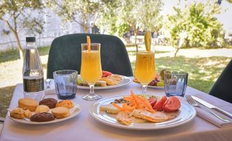Airport Garden Hotel