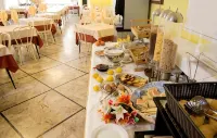 Hotel Veliero - breakfast