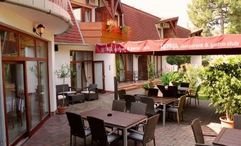 Hotel Kentaur