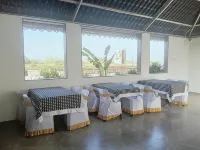 Hotel Vaishnavi Heights,  Solapur - Frühstück