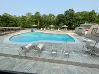 Country Inn & Suites by Radisson, Erlanger - Cincinnati South - Swimmingpools