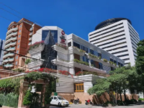 Best Western Plus Hotel Stofella Hotels near Plaza Cayala