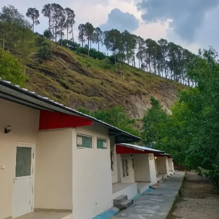 Shivalik Resorts
