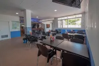 蒙塔尼亞馬爾AR家庭公寓 - 早餐