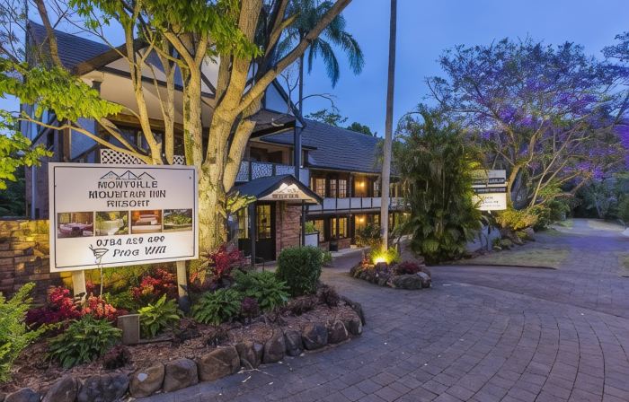 Montville Mountain Inn
