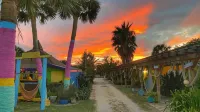 SI Como No Inn Hotels in Flagler Beach