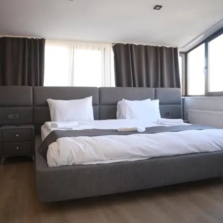 Ardos Park Hotel Отели рядом с достопримечательностью «Центр Анкары»