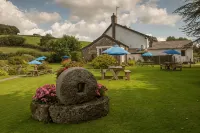 The Greyhound Inn and Hotel Hotels in Usk