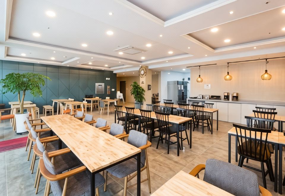 3. 제주 오션스퀘어..