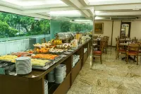 Hotel Dan Inn Express Porto Alegre - by Nacional Inn - Próximo ao Complexo Hospitalar Santa Casa - Bữa sáng
