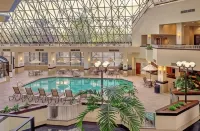 Crowne Plaza ST. Louis Airport