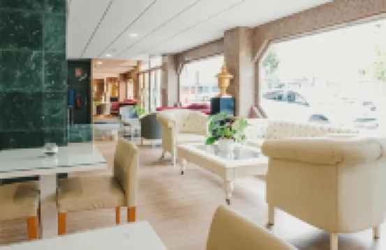 Hotel Embajador