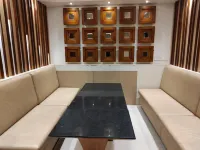 Hotel Samrat فنادق في Jhansi Rly. Settl