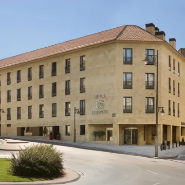 F&G Logroño Hotels near Calle San Juan
