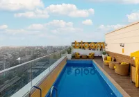 Bloom Hotel Saki Vihar Powai - 屋上プール