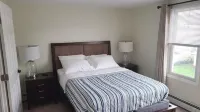 SPECTACULAR OCEAN VIEW BEACHFRONT RENOVATED 2BR Hotels near Anchorage Beach