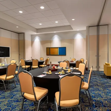 Montreal Airport Marriott in-Terminal Hotel
