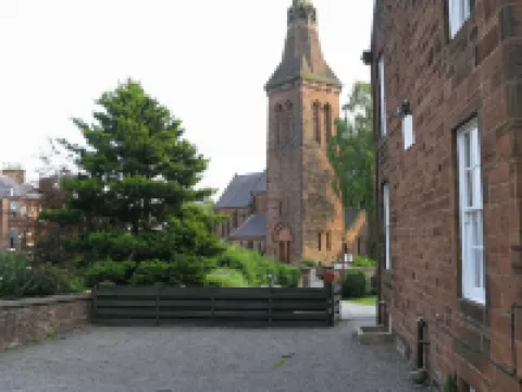 Dumfries Villa