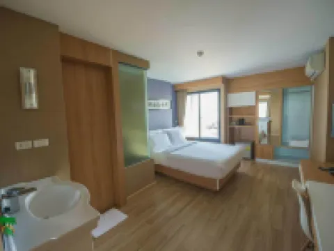 Coco Beach Resort Bangsaen Hotels near Bangsaen Beach Roundabout
