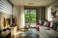 Knossos Palace by Luxury Living Apartments