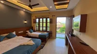 Jungle Wildlife Camp Hotels in Sauraha