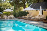 Farmhouse Inn - Romantic