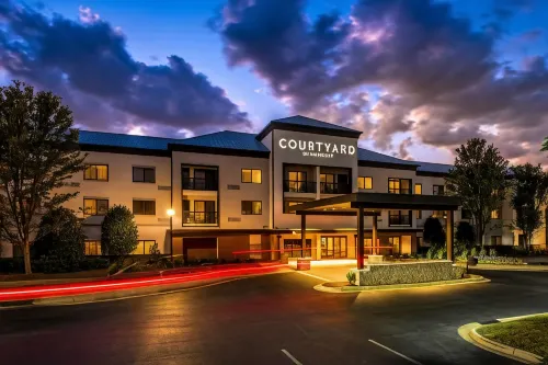 Courtyard Charlotte Ballantyne