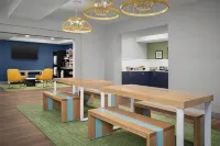 Spark by Hilton Tucson Airport