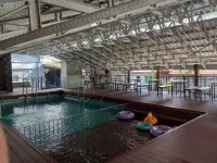 Raka Residence Purwoharjo Banyuwangi Hotels in Genteng