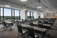 Renaissance Milwaukee West Hotel Hotels in Wauwatosa