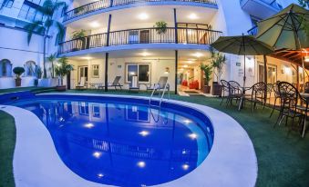 Del Marques Hotel and Suites