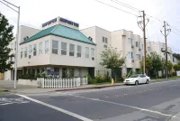Airport Inn Hotels near Colombo Liquors