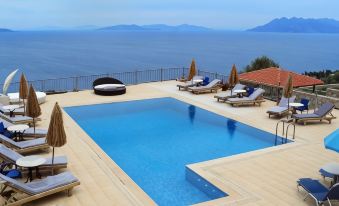 Epidavros Seascape - Housity